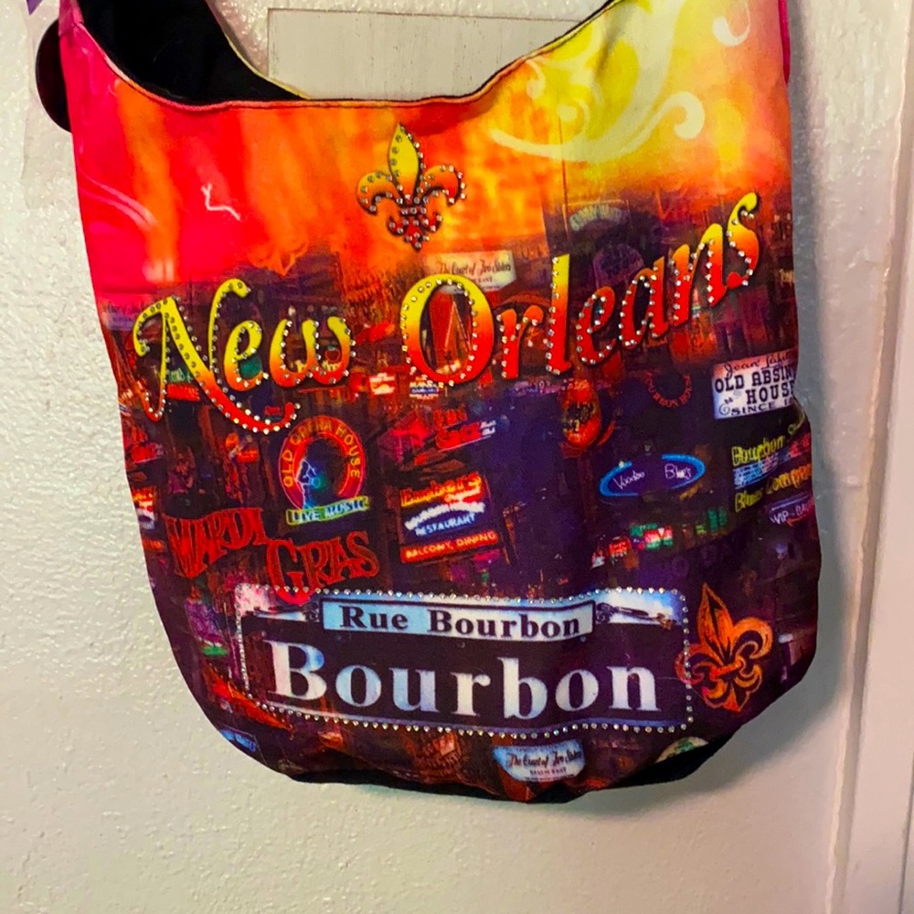 New Orleans Cross Body bag with tags!
